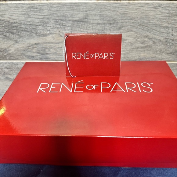 Rene of Paris- Joss - Picture 8 of 8